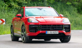 Porsche Cayenne GTS – front